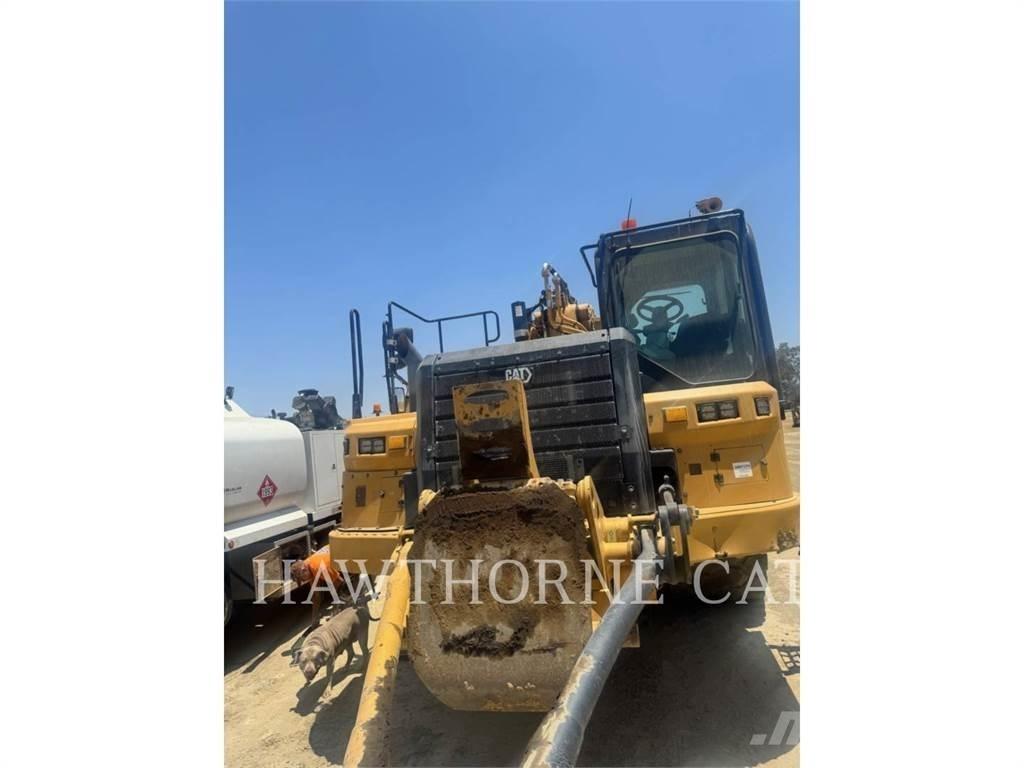 CAT 657 Kaabitsad