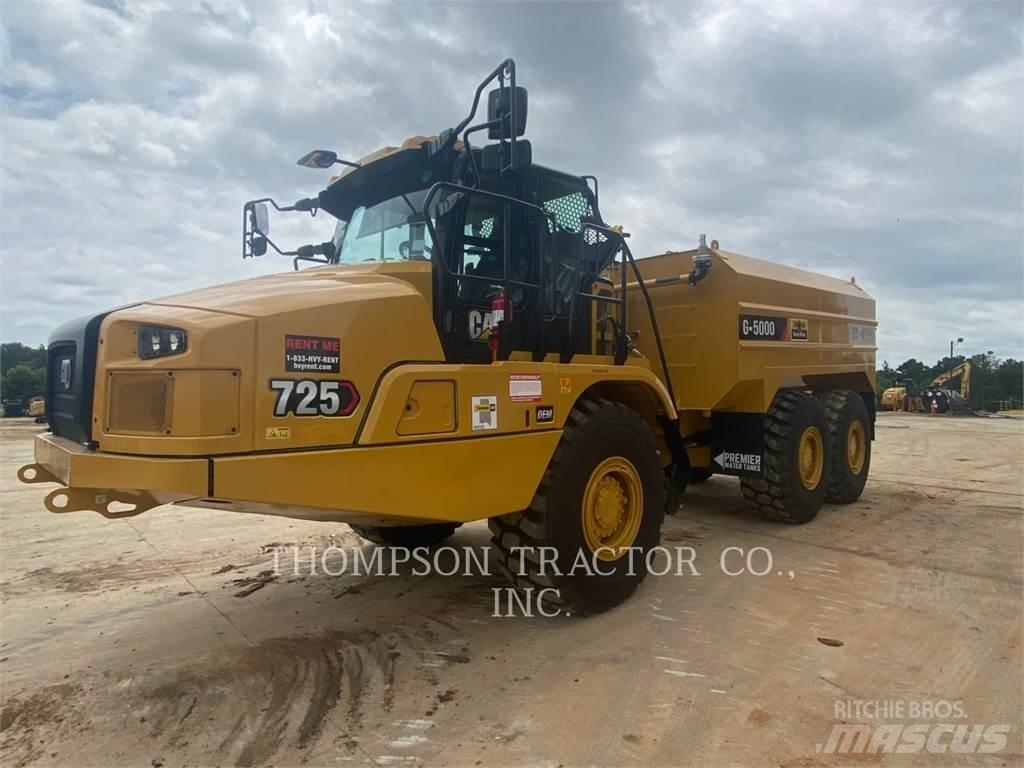 CAT 725 Liigendraamiga pinnaseveokid
