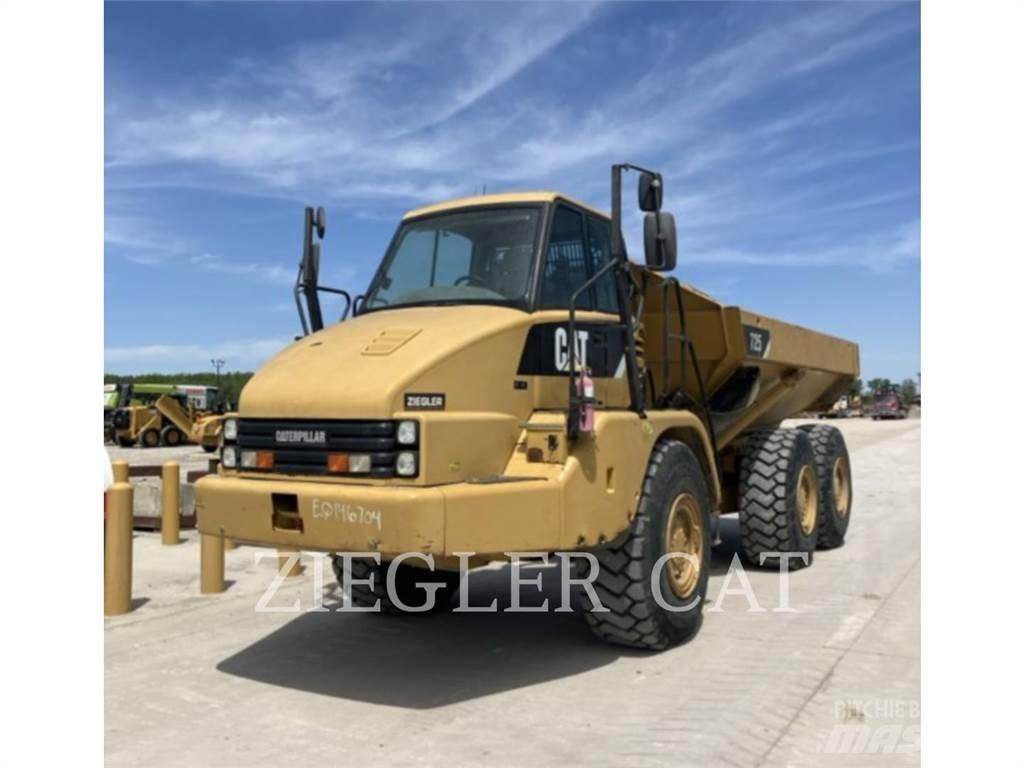 CAT 725 Liigendraamiga pinnaseveokid