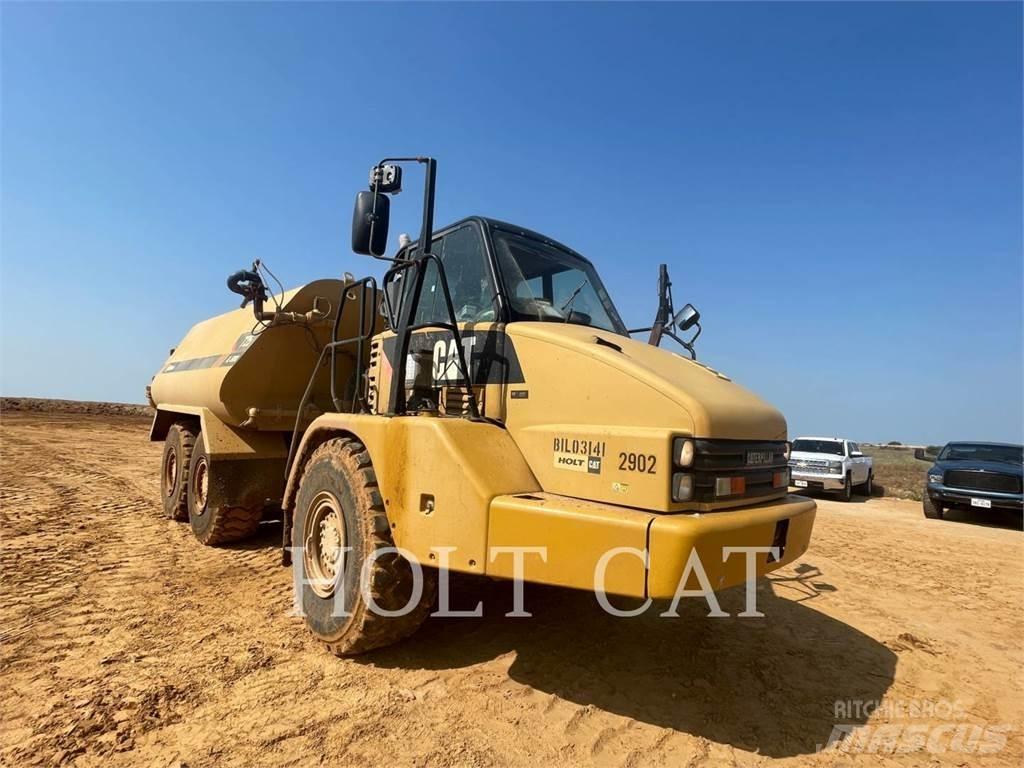 CAT 725 Liigendraamiga pinnaseveokid