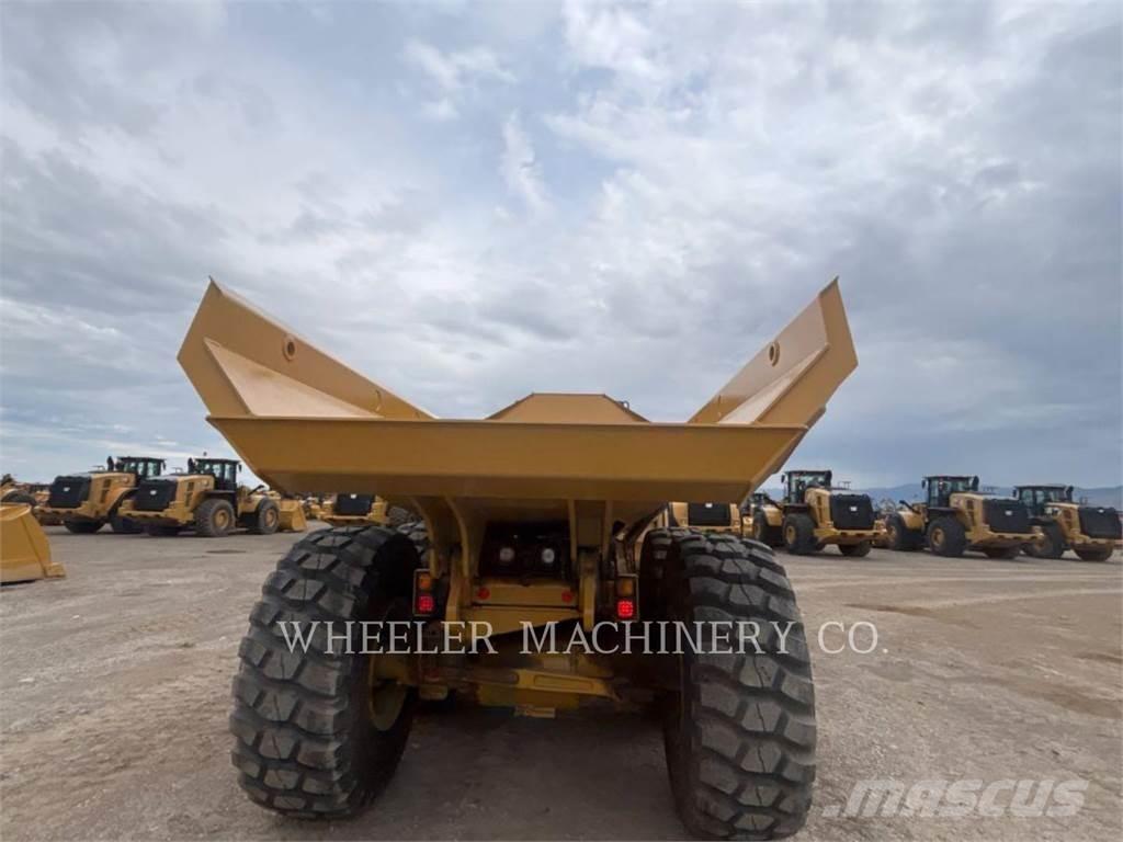 CAT 725 Liigendraamiga pinnaseveokid