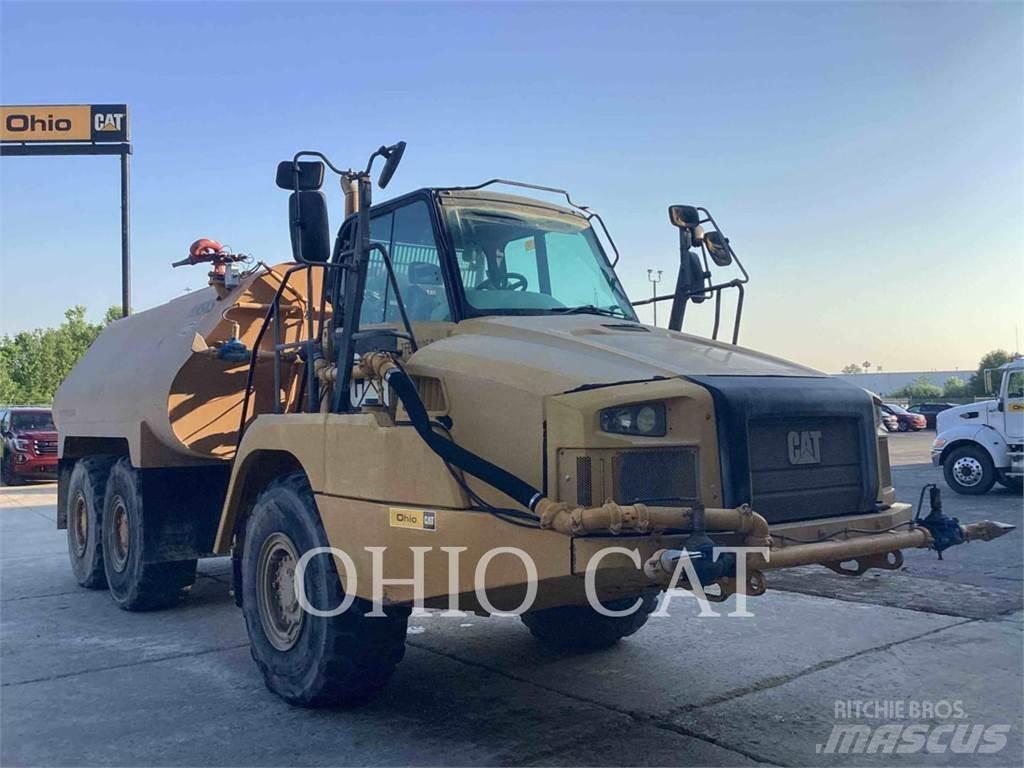 CAT 725C Liigendraamiga pinnaseveokid