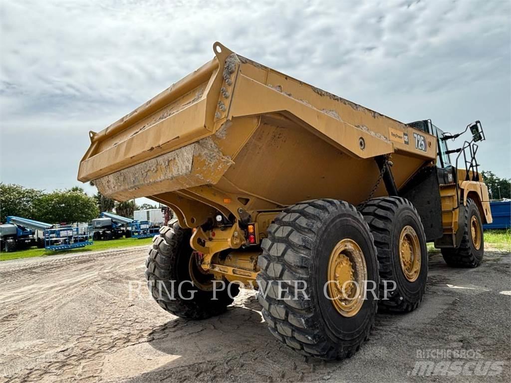 CAT 725TG Liigendraamiga pinnaseveokid