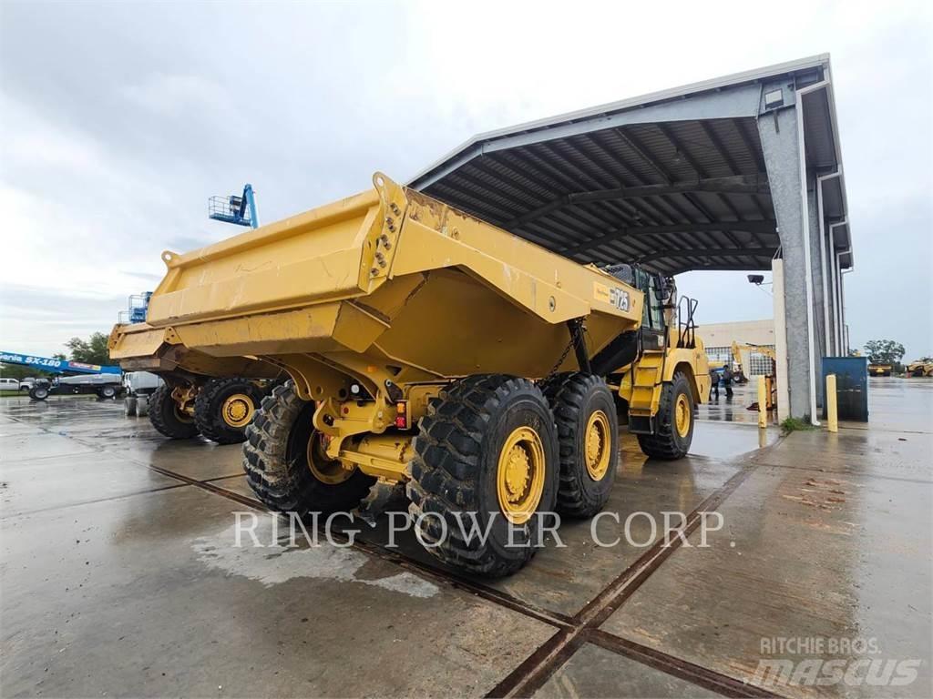 CAT 725TG Liigendraamiga pinnaseveokid