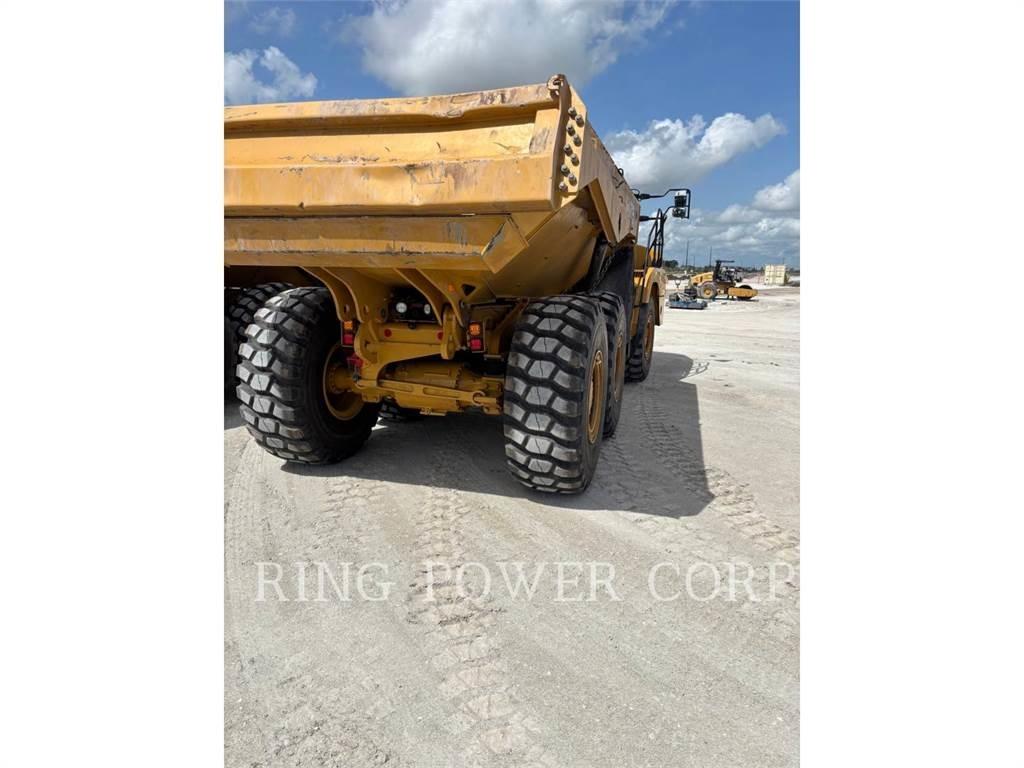 CAT 725TG Liigendraamiga pinnaseveokid