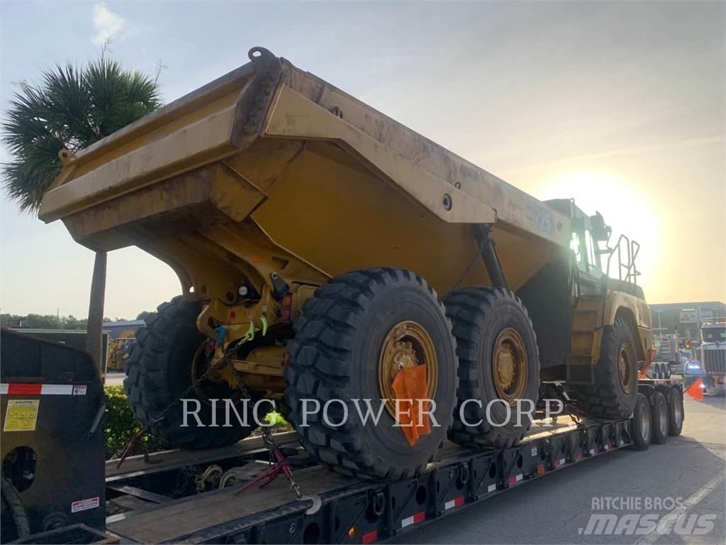 CAT 725TG Liigendraamiga pinnaseveokid