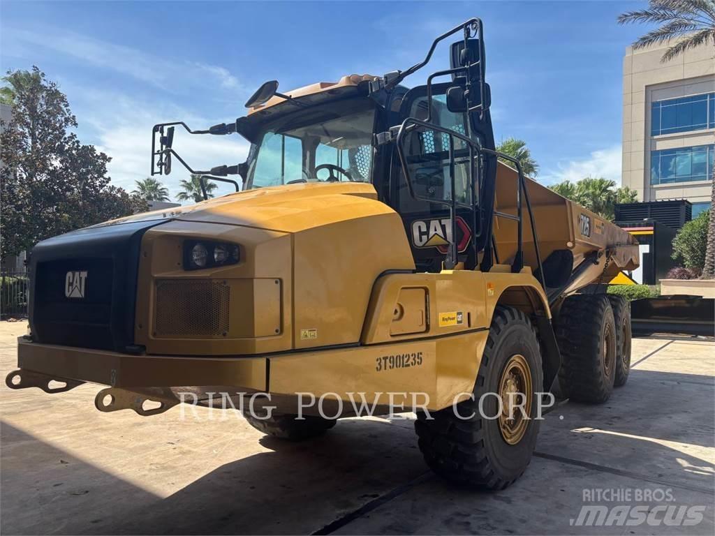 CAT 725TG Liigendraamiga pinnaseveokid