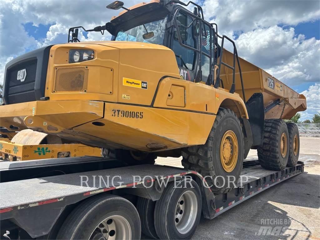 CAT 725TG Liigendraamiga pinnaseveokid