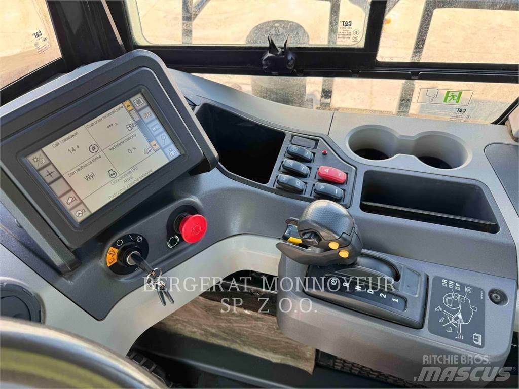 CAT 730 Liigendraamiga pinnaseveokid