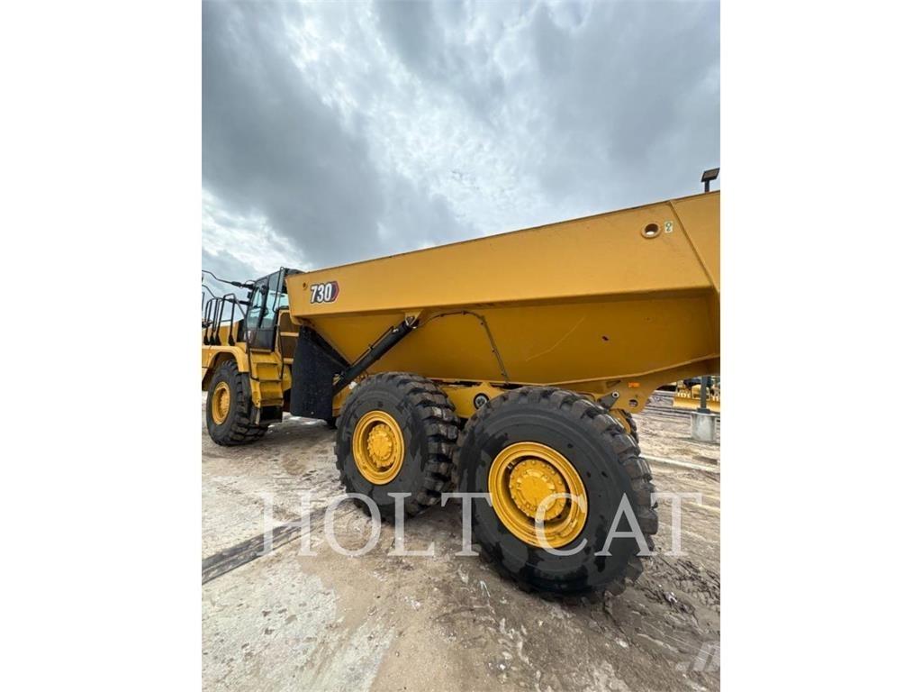 CAT 730 Liigendraamiga pinnaseveokid