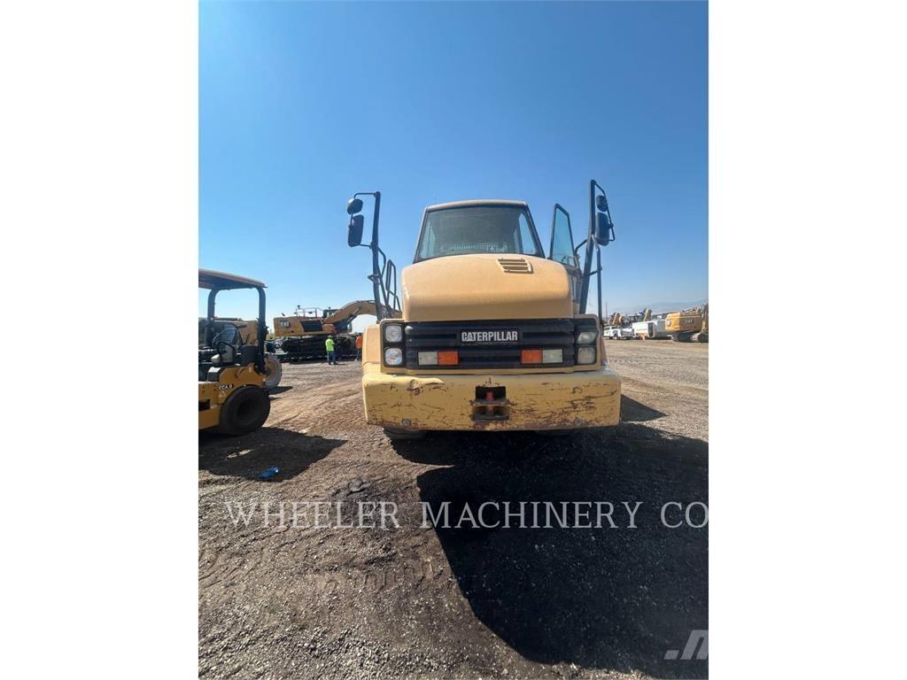 CAT 730 Liigendraamiga pinnaseveokid