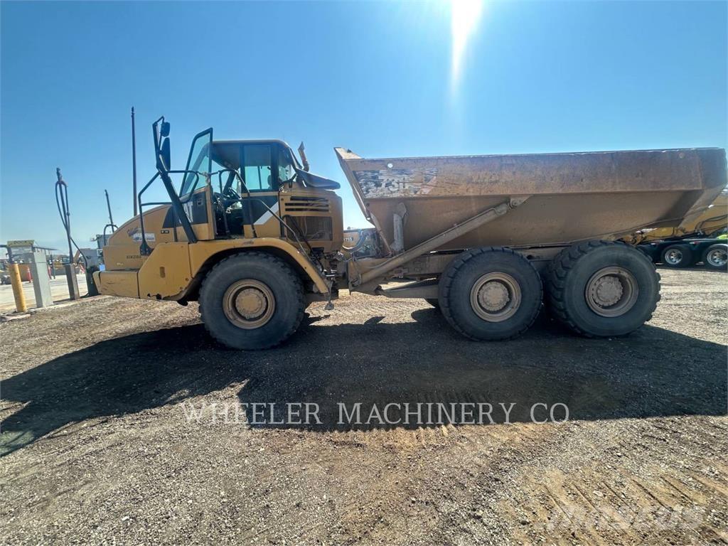 CAT 730 Liigendraamiga pinnaseveokid