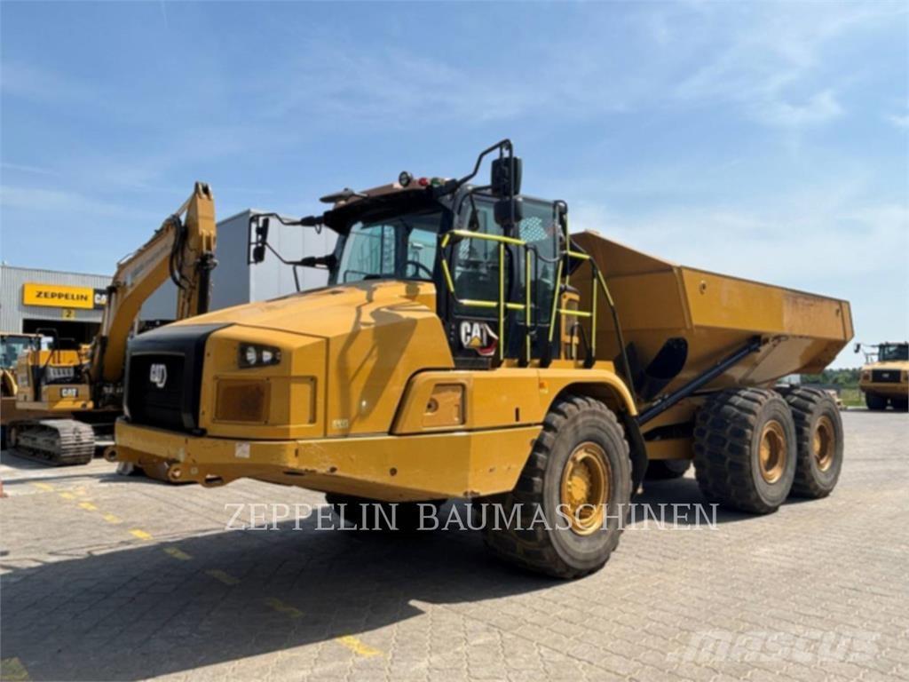 CAT 730-04A Liigendraamiga pinnaseveokid