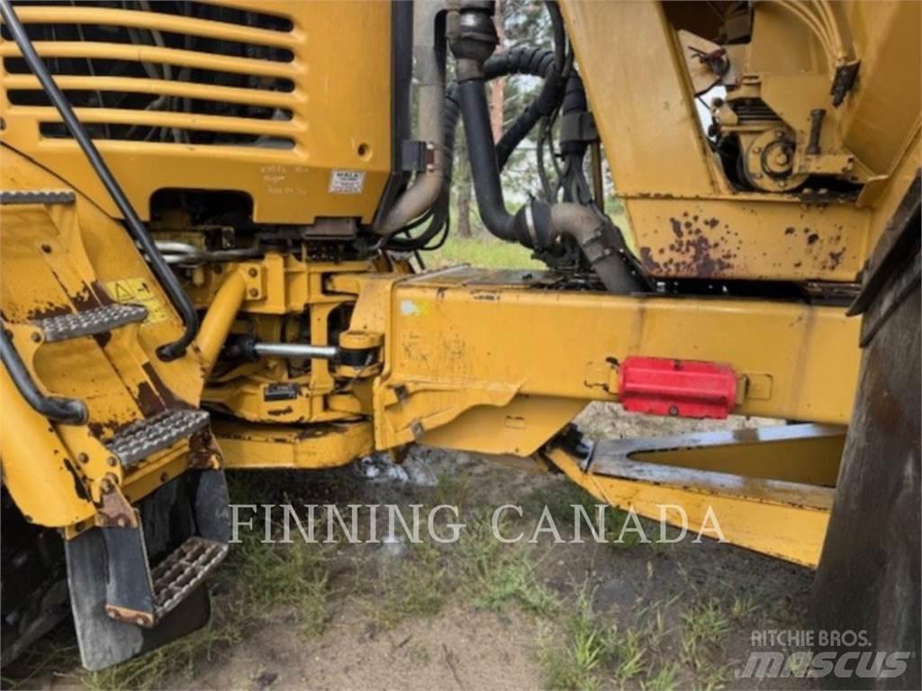 CAT 730 EJ Liigendraamiga pinnaseveokid