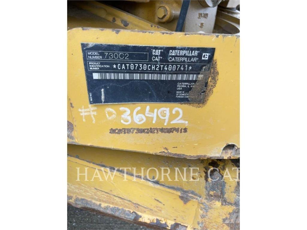 CAT 730C2 Liigendraamiga pinnaseveokid