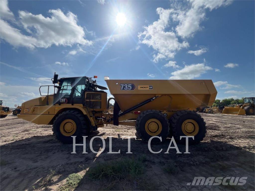 CAT 735 Liigendraamiga pinnaseveokid