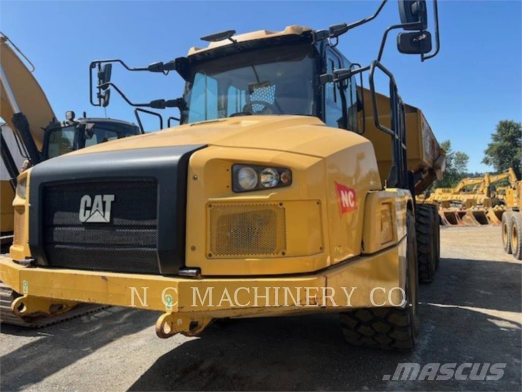 CAT 735 Liigendraamiga pinnaseveokid