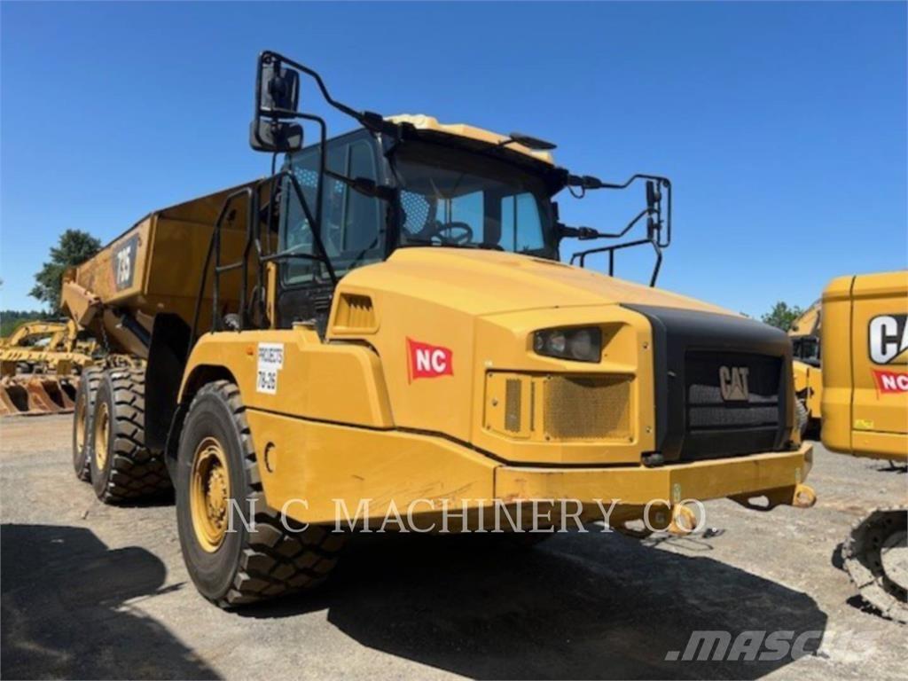 CAT 735 Liigendraamiga pinnaseveokid