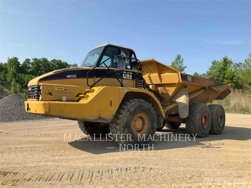 CAT 735 T (OLD) Liigendraamiga pinnaseveokid