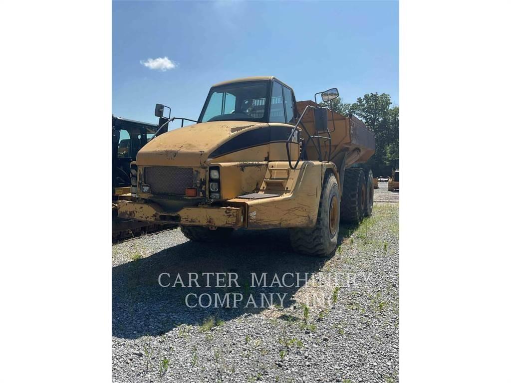 CAT 740 Liigendraamiga pinnaseveokid