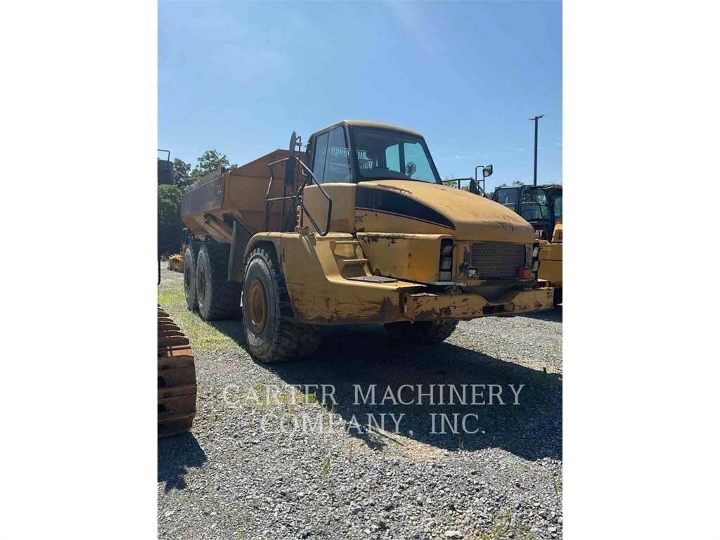 CAT 740 Liigendraamiga pinnaseveokid
