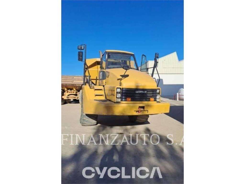 CAT 740 Liigendraamiga pinnaseveokid