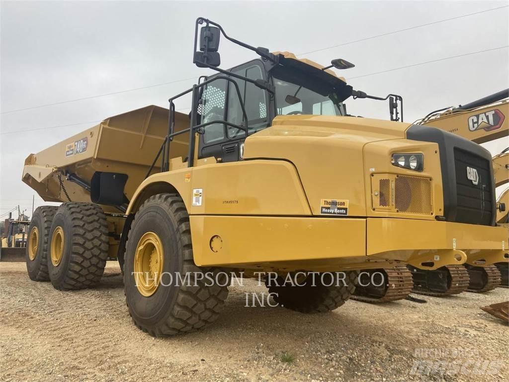 CAT 740 GC Liigendraamiga pinnaseveokid