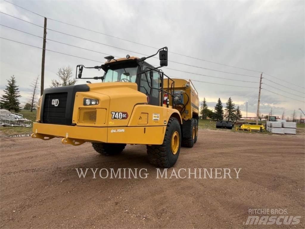CAT 740 GC Liigendraamiga pinnaseveokid