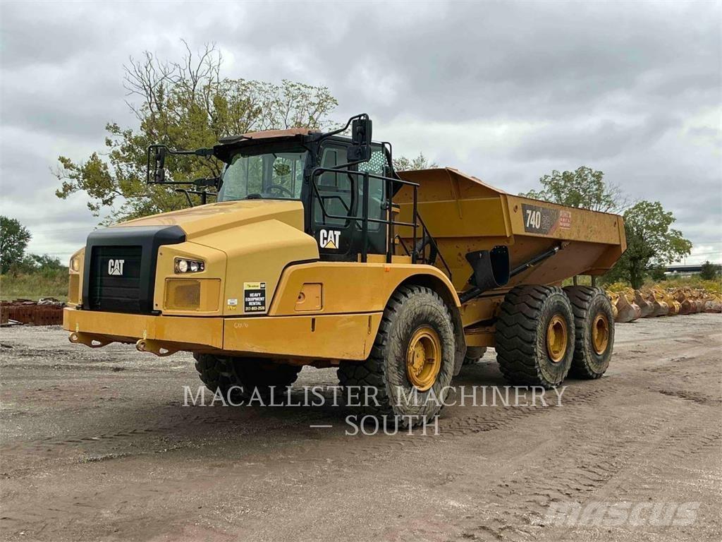 CAT 740 GC Liigendraamiga pinnaseveokid