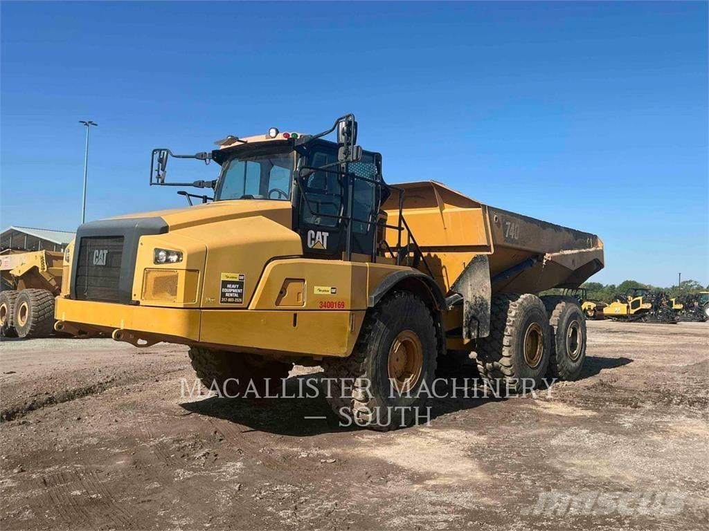 CAT 740 GC Liigendraamiga pinnaseveokid