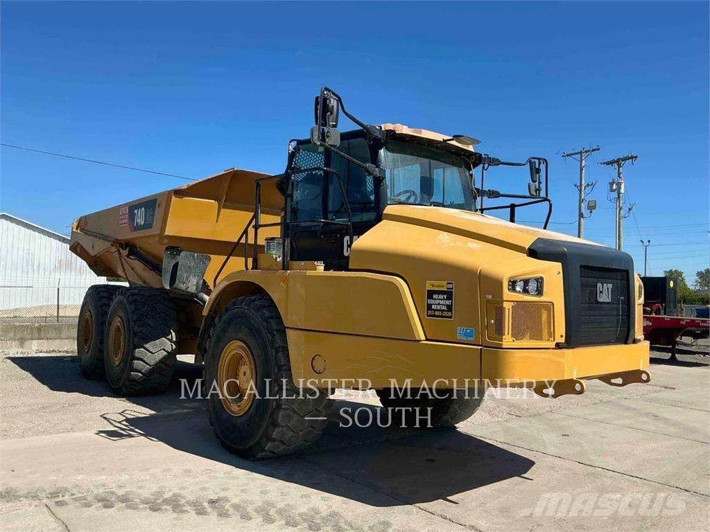 CAT 740 GC Liigendraamiga pinnaseveokid