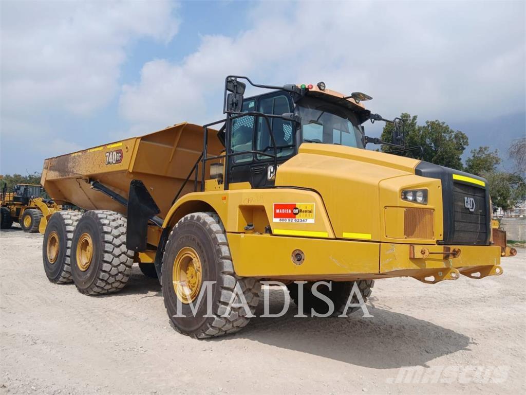 CAT 740 GC Liigendraamiga pinnaseveokid