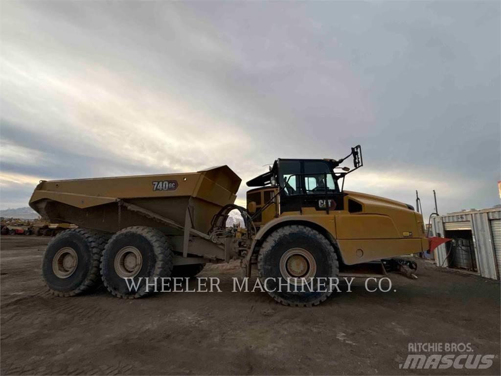 CAT 740 GC TG Liigendraamiga pinnaseveokid