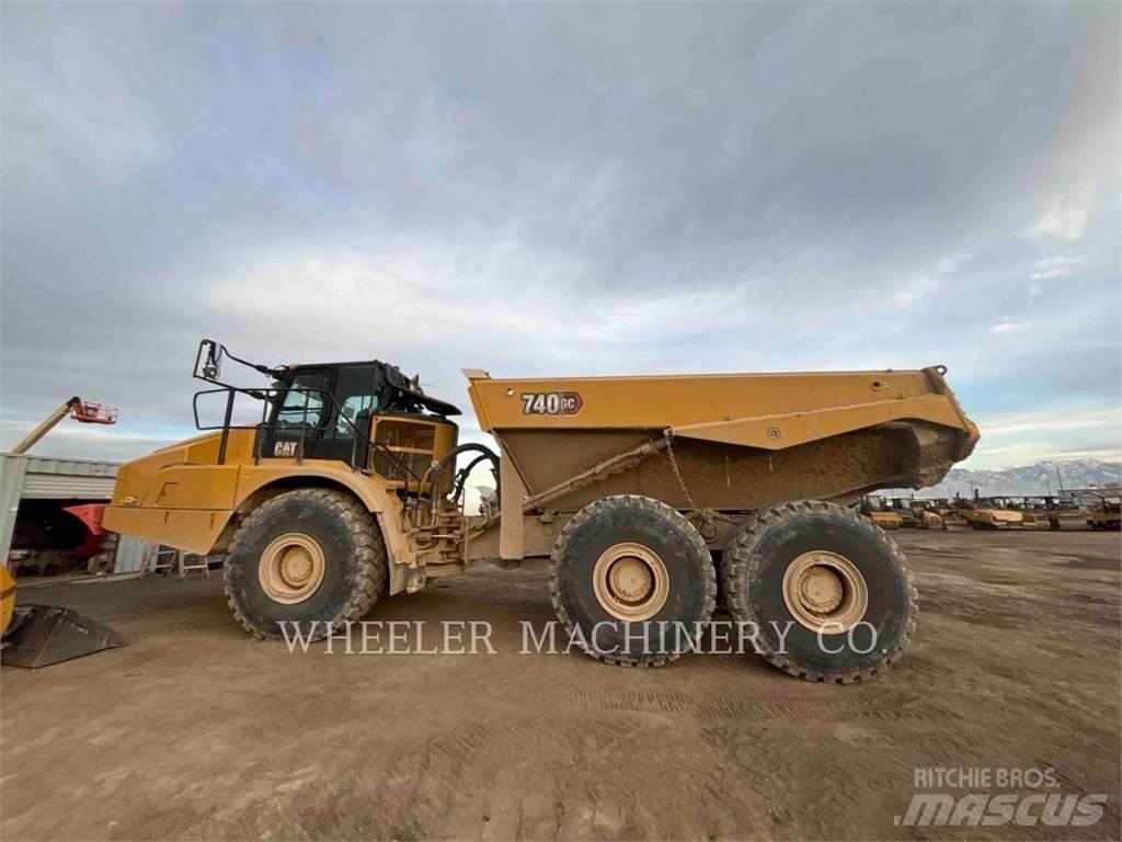 CAT 740 GC TG Liigendraamiga pinnaseveokid