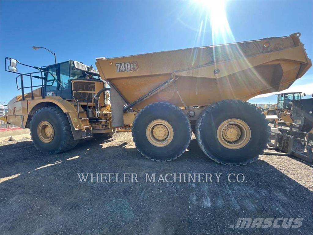 CAT 740 GC TG Liigendraamiga pinnaseveokid