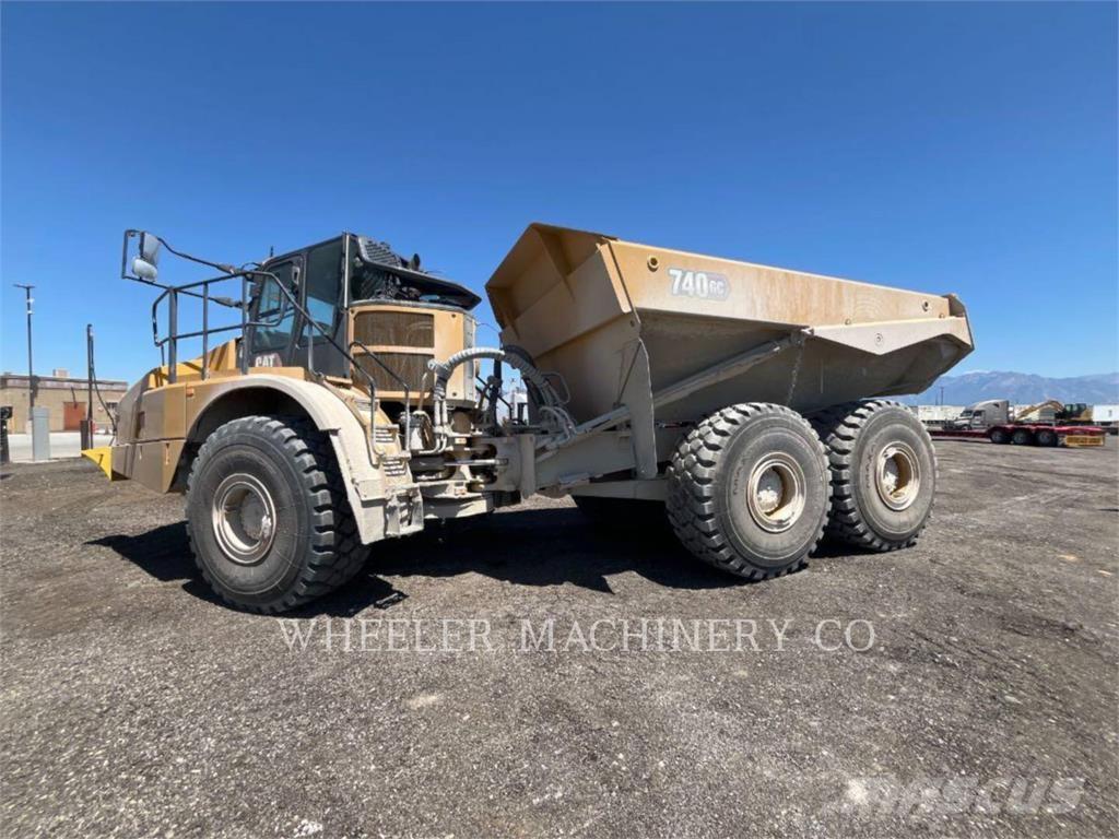 CAT 740 GC TG Liigendraamiga pinnaseveokid
