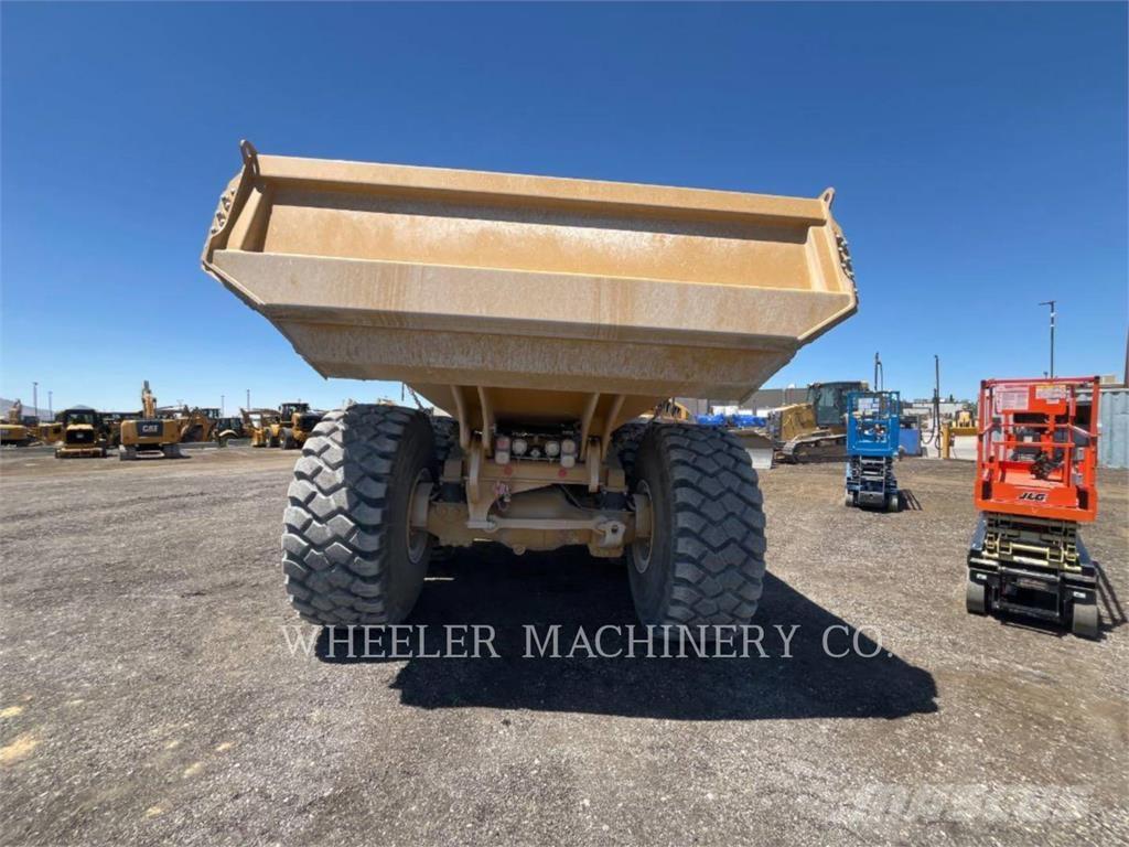 CAT 740 GC TG Liigendraamiga pinnaseveokid