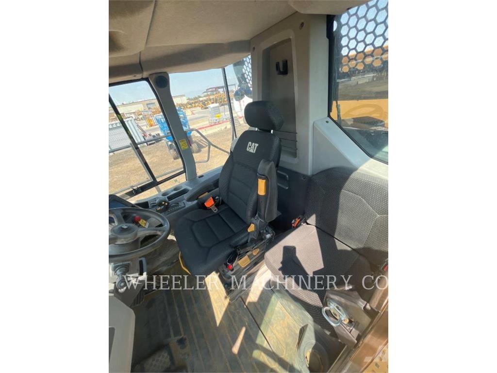 CAT 740 GC TG Liigendraamiga pinnaseveokid