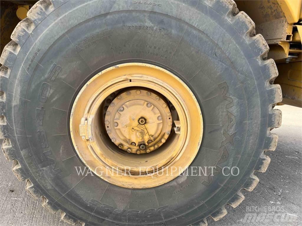 CAT 740B WT Veepaagiga autod