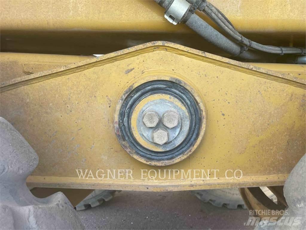 CAT 740B WT Veepaagiga autod