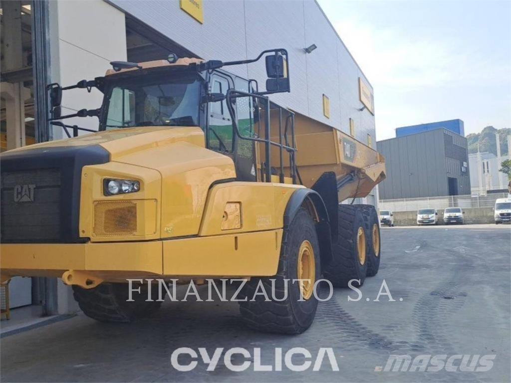 CAT 740GC Liigendraamiga pinnaseveokid