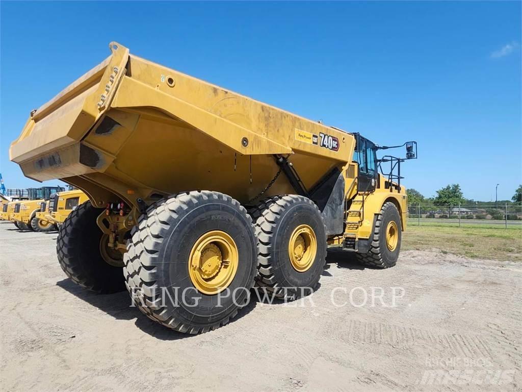 CAT 740GCTG Liigendraamiga pinnaseveokid