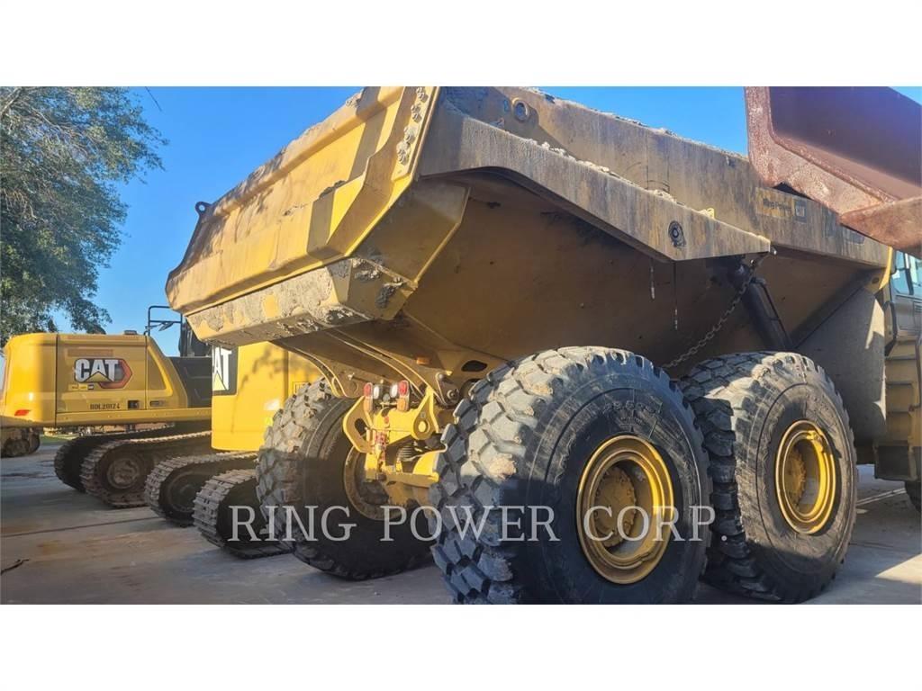 CAT 740GCTG Liigendraamiga pinnaseveokid