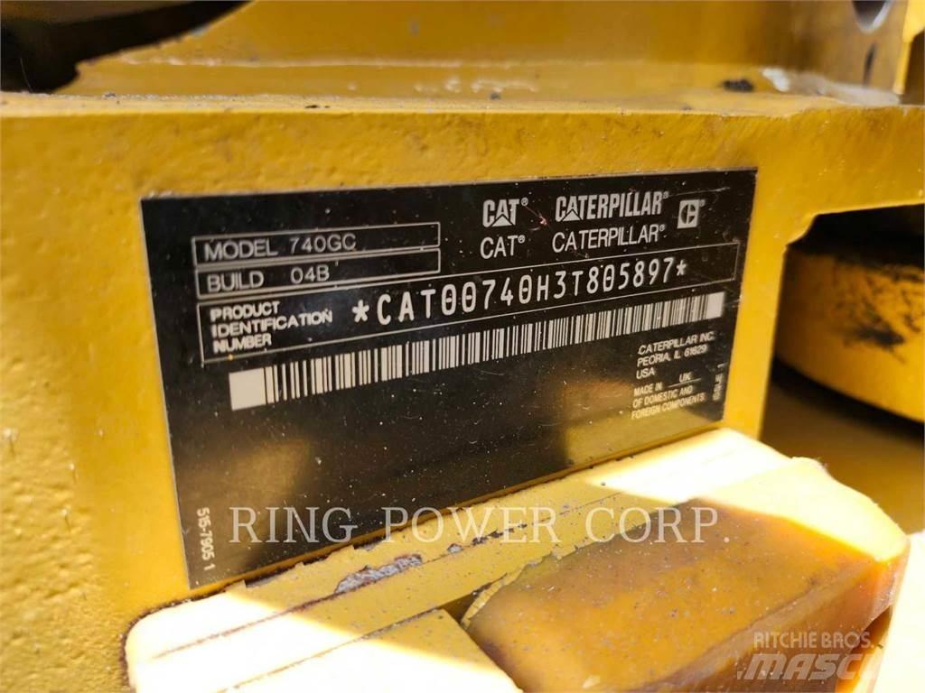 CAT 740GCTG Liigendraamiga pinnaseveokid