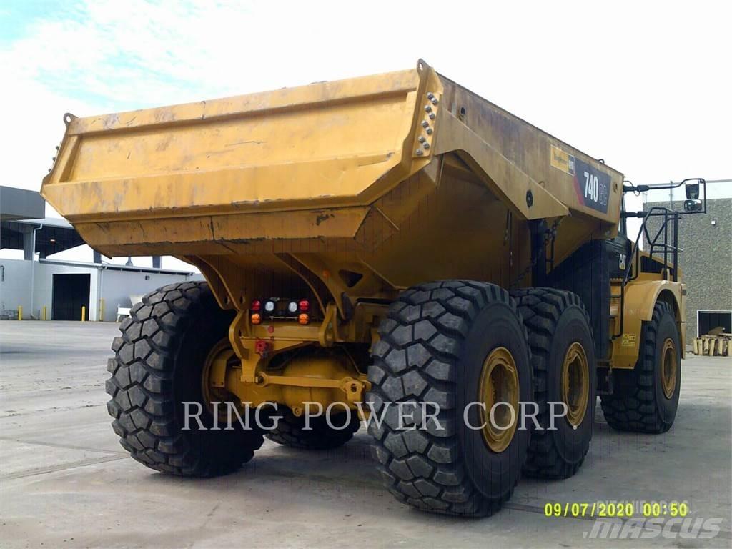 CAT 740GCTG Liigendraamiga pinnaseveokid