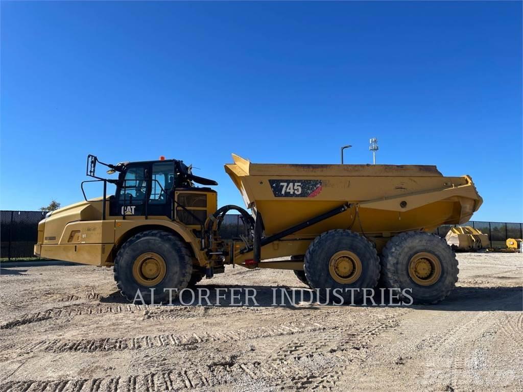 CAT 745 Liigendraamiga pinnaseveokid
