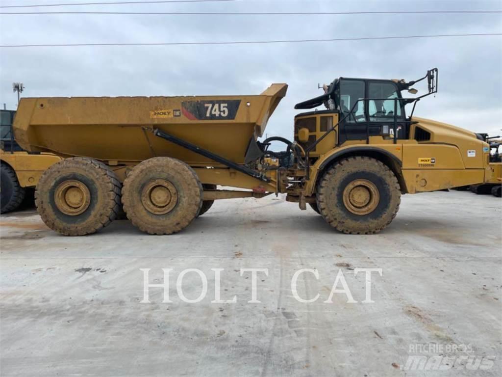 CAT 745 Liigendraamiga pinnaseveokid
