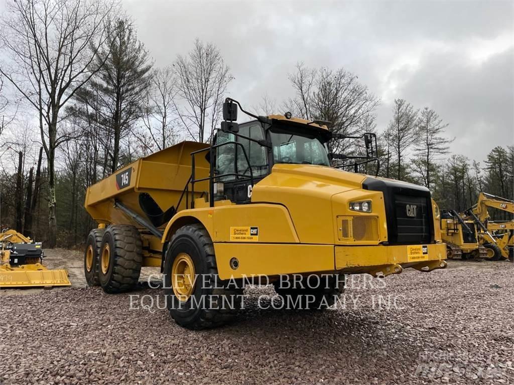 CAT 745 Liigendraamiga pinnaseveokid