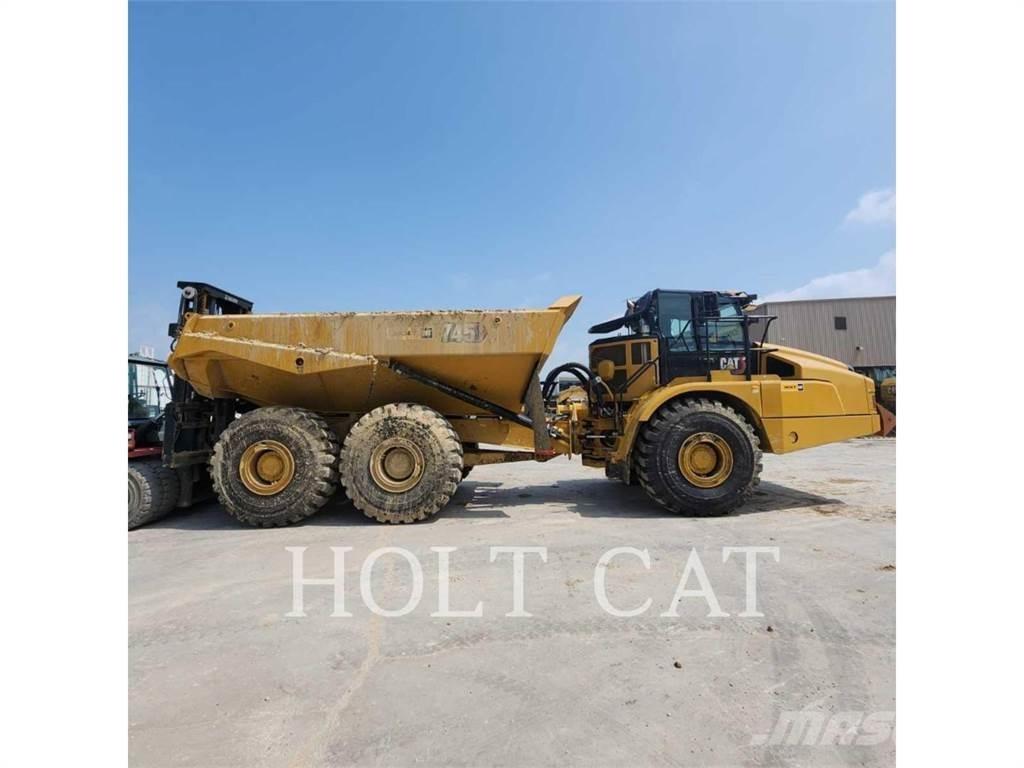 CAT 745 Liigendraamiga pinnaseveokid