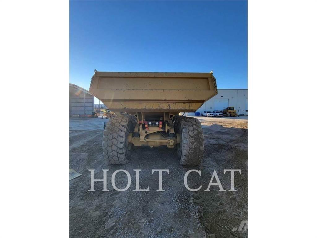 CAT 745 Liigendraamiga pinnaseveokid